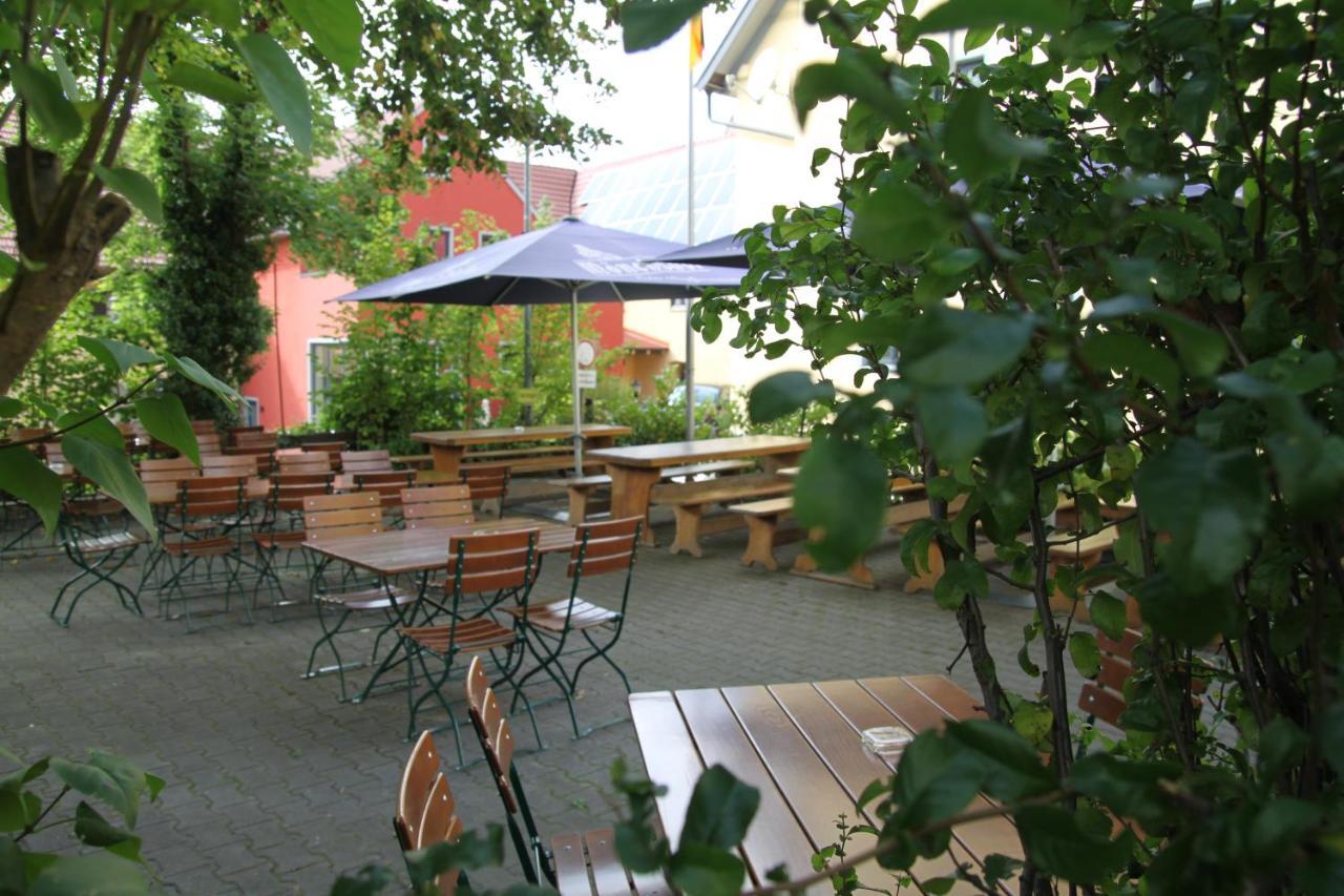 Hotel-Gasthof Zur Post Velburg Exteriér fotografie