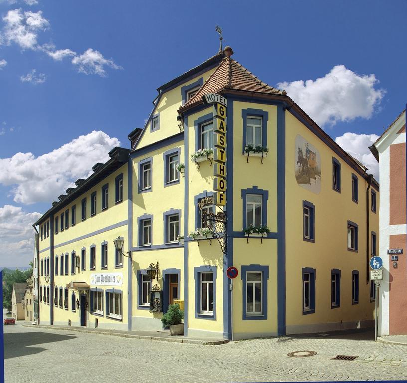 Hotel-Gasthof Zur Post Velburg Exteriér fotografie